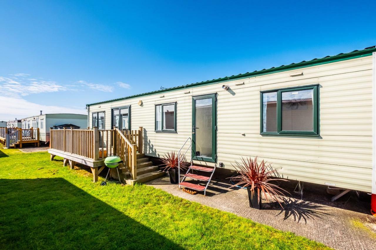 Caravan Beach Holiday Saint Osyth Exterior foto