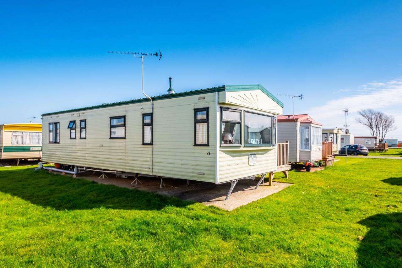 Caravan Beach Holiday Saint Osyth Exterior foto